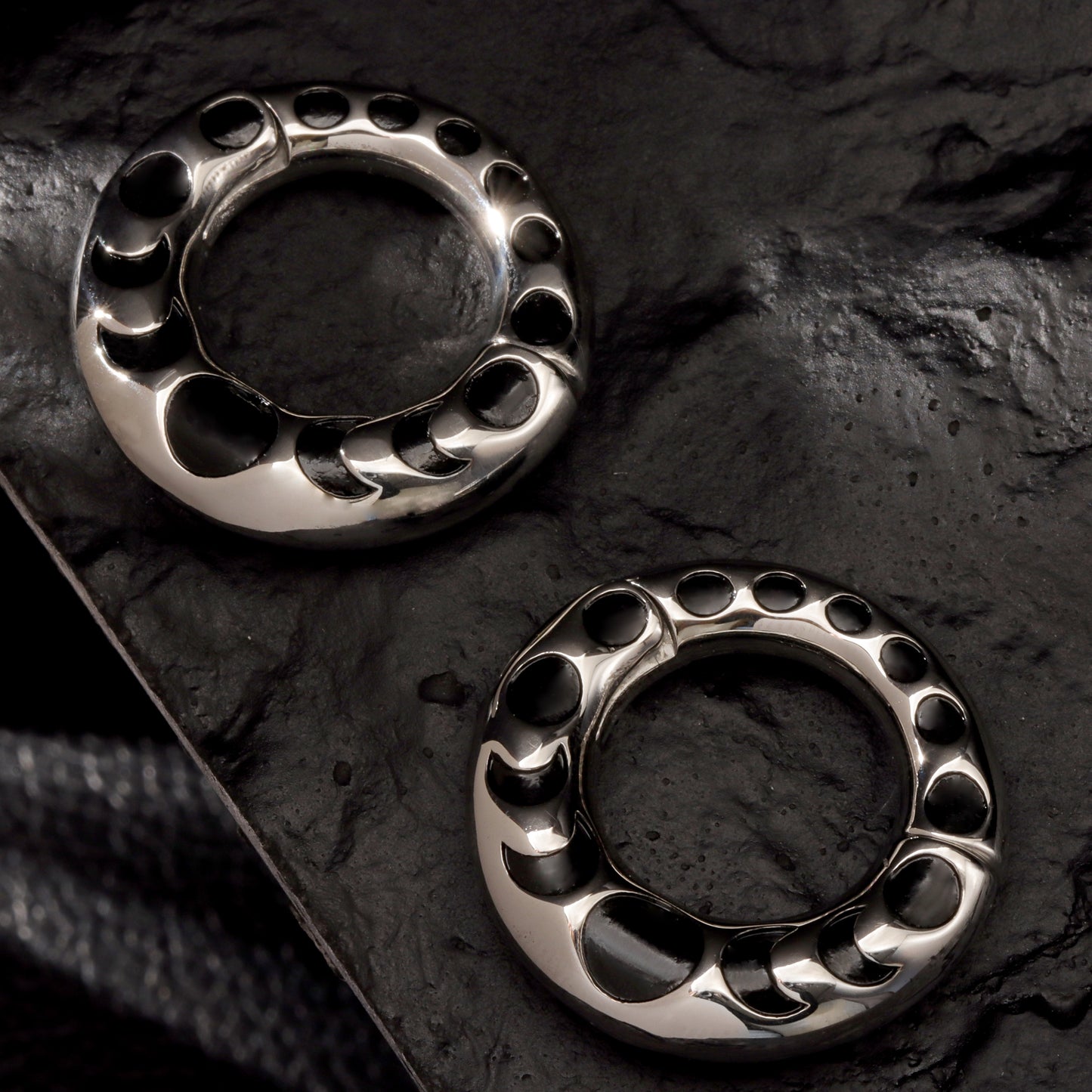 Steel Ear Weights Hangers for Stretched Ear/ Moon Phases Ear Weights Hoop with Magnetic Lock/ 316L Steel Ear Hangers/ 2Gauge Circle Weights