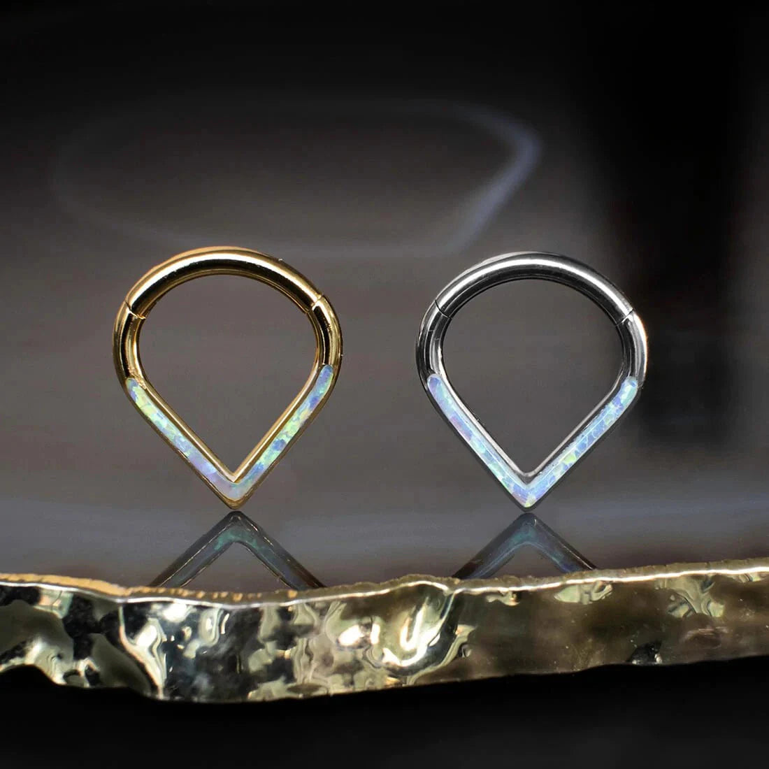 16G 316L Steel Opal Vshaped Septum Ring/ Opal Septum Clicker/ Opal Daith Earring Hoop/ Hinged Septum Ring/ Septum Ring / Septum Piercing Miss Vivi Jewelry