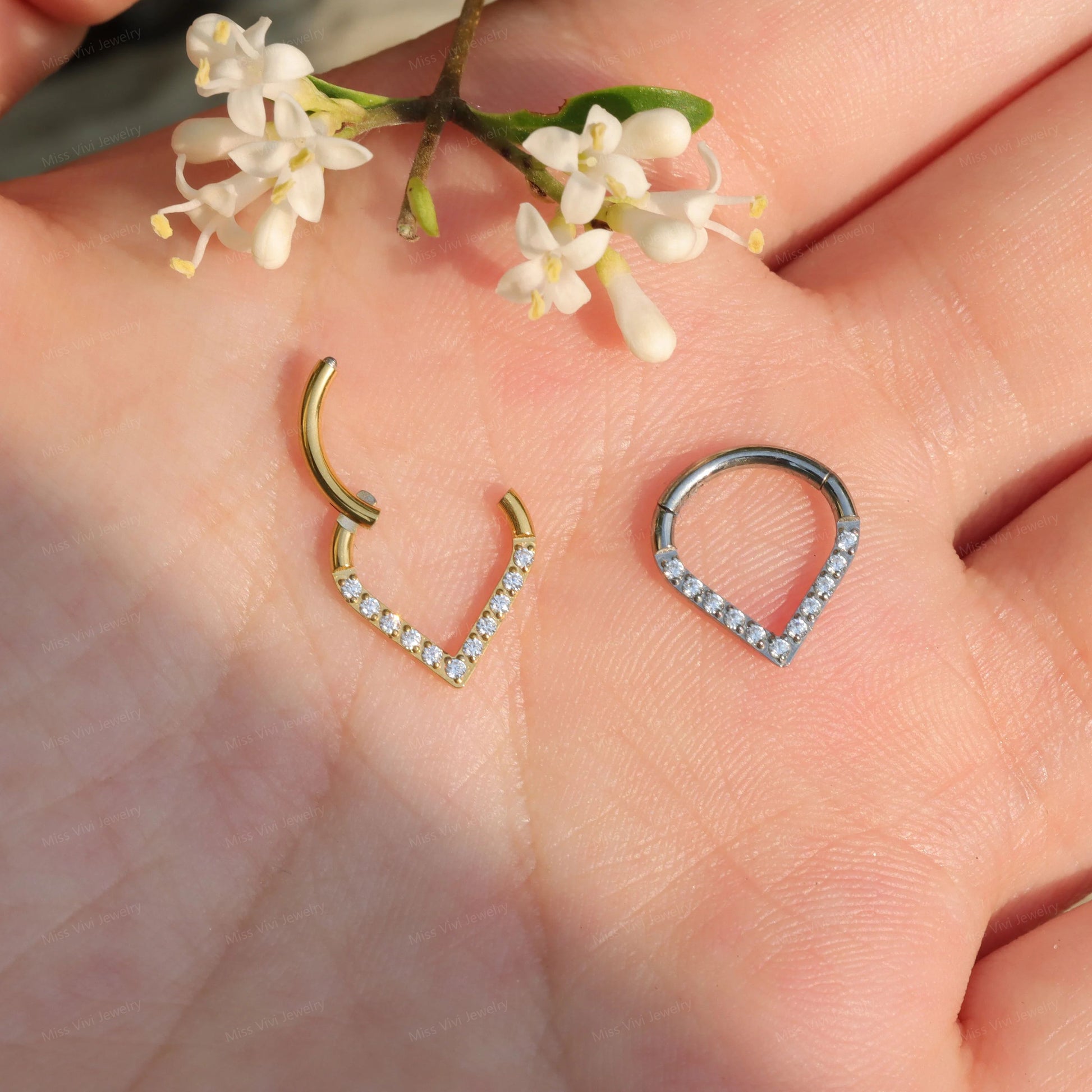 316L Steel V-shaped Septum Ring/CZ Hinged Septum Ring/Daith Earring Clickerr/Spetum Clicker/ Septum Piercing/ Daith Hoop Earrings 1.2*8/10mm Miss Vivi Jewelry